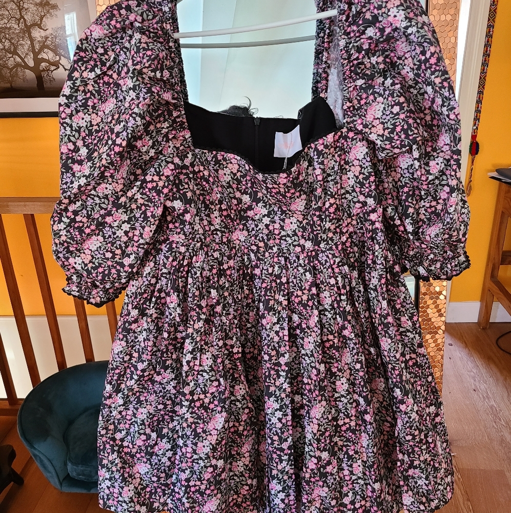 SELKIE LUXEMBOURG LACE PUFF DRESS